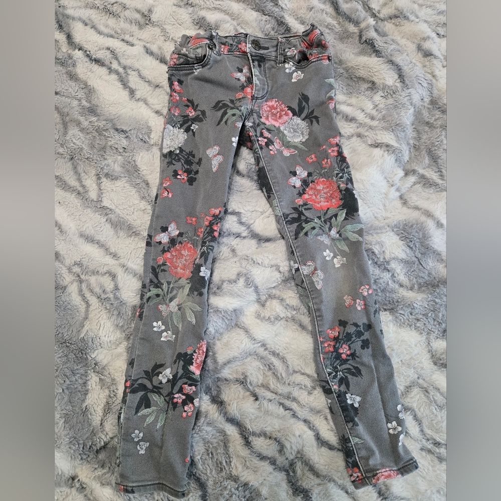 Gap, skinny jeans, 7 girls butterfly floral, gray pink and white